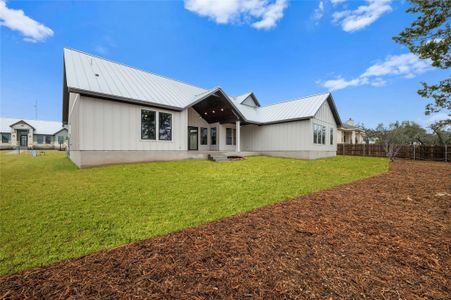 New construction Single-Family house 31 Peace Pipe, Wimberley, TX 78676 null- photo 38 38