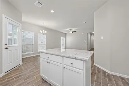 New construction Single-Family house 516 Emerald Thicket, Huffman, TX 77336 - image 5