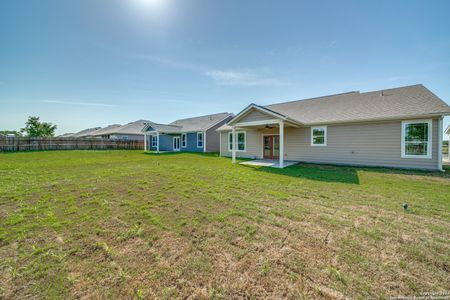 New construction Single-Family house 170 Lost Maples Way, Marion, TX 78124 Archer- photo 24 24