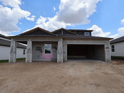 New construction Single-Family house 12218 Stirrup Dr, Dade City, FL 33525 plan Elmhurst Bonus - image
