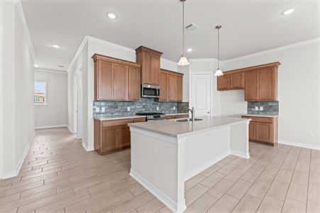 New construction Townhouse house 35 Armand Shore Dr, Pasadena, TX 77058 - image 8