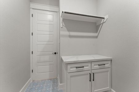 New construction Single-Family house 40 Stanford Ct, Montgomery, TX 77356 - image 11