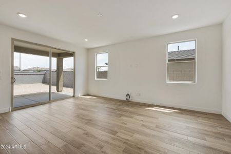 New construction Single-Family house 18930 W Claremont St, Waddell, AZ 85355 plan 3159 - image 18