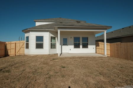 New construction Single-Family house 10310 White Hart, Converse, TX 78109 null- photo 11 11