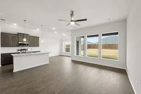 New construction Single-Family house 4536 Lyre Leaf Dr, Crowley, TX 76036 plan Concept 1660 - image 6