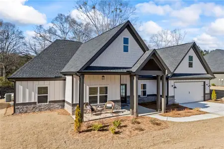 New construction Single-Family house 152 White Oak Wy, Monroe, GA 30655 - image