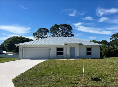 New construction Single-Family house 726 Sw 18Th Pl, Vero Beach, FL 32962 - image