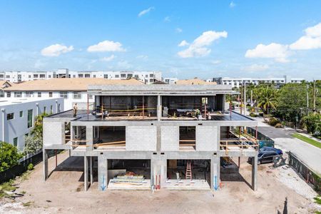 New construction Townhouse house 136 Ne 7Th Avenue, Delray Beach, FL 33483 - photo 0