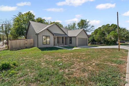 New construction Single-Family house 901 Sw 10Th St, Mineral Wells, TX 76067 - image