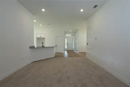 New construction Single-Family house 33 Farnell Ln, Palm Coast, FL 32137 plan 1820 - image 9