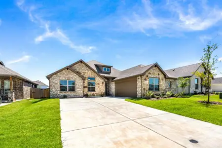 New construction Single-Family house 423 Maltese Dr, Red Oak, TX 75154 plan Logan - image