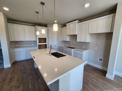 New construction Single-Family house 307 Canton Chase, Cibolo, TX 78108 Presidio- photo 3 3