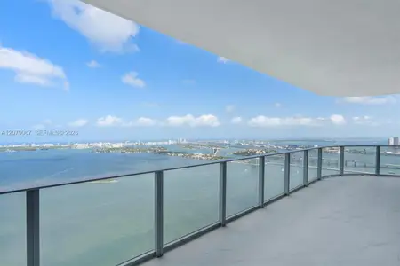 New construction Condo house 700 Ne 24Th St, Unit 5507, Miami, FL 33137 - image 12