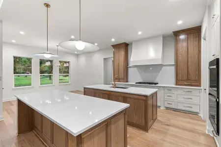 New construction Single-Family house 1130 E Landings N, Granbury, TX 76049 - image 7