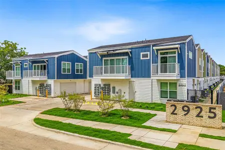 New construction Townhouse house 2925 Spruce Valley Ln, Unit 306, Dallas, TX 75233 - image