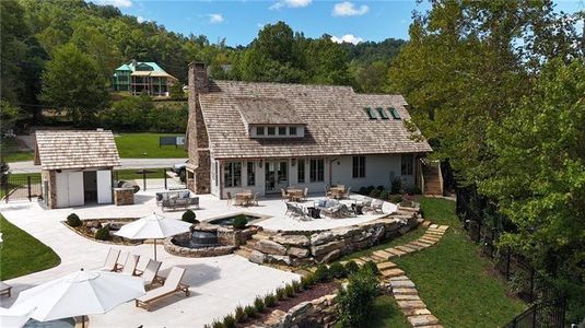 New construction Single-Family house 130 Cove View Ln, Clarkesville, GA 30523 - image 10