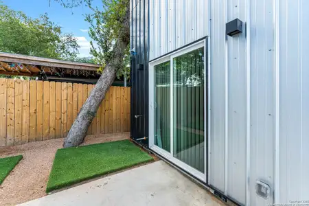 New construction Townhouse house 316 Toledo St, San Antonio, TX 78203 - image