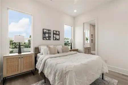 New construction Single-Family house 603 Skyland Terrace Wy, Houston, TX 77009 - image 5