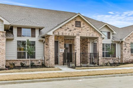 New construction Townhouse house 2617 Chablis Dr, Grand Prairie, TX 75054 null- photo 1 1