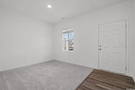 New construction Single-Family house 14305 Heartwood Xing, San Antonio, TX 78252 plan Spectra - image 19