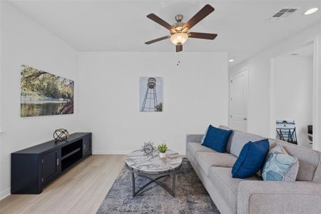 New construction Townhouse house 2155 Hofstaat, New Braunfels, TX 78130 null- photo 7 7