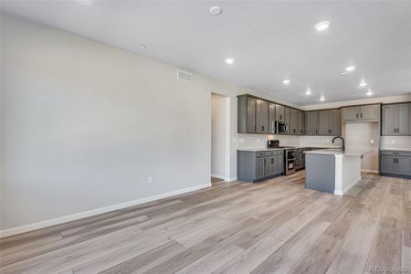 New construction Single-Family house 9973 Worchester St, Commerce City, CO 80022 Plan 4036- photo 11 11
