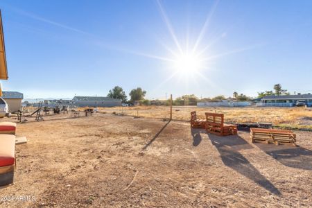 New construction Single-Family house 32010 N Redding Street, Wittmann, AZ 85361 - photo 19 19