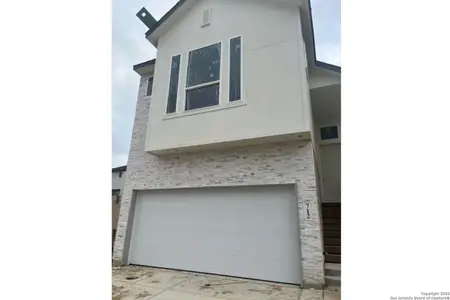 New construction Single-Family house 6464 Babcock Rd, San Antonio, TX 78249 plan Calypso - image