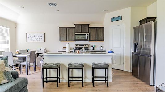 New construction Single-Family house 404 Creek End Dr, Princeton, TX 75407 null- photo 0