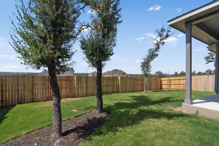 New construction Single-Family house 216 Scenic Hills Cir, Georgetown, TX 78628 plan 2206 - image 3