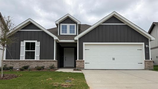 New construction Single-Family house 2040 Bobby Ashcraft Dr, Lindale, TX 75771 plan Elgin - image