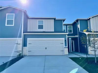 New construction Townhouse house 164 Cinnabar Ln, Unit 4, Kyle, TX 78640 plan The Barton (147) - image