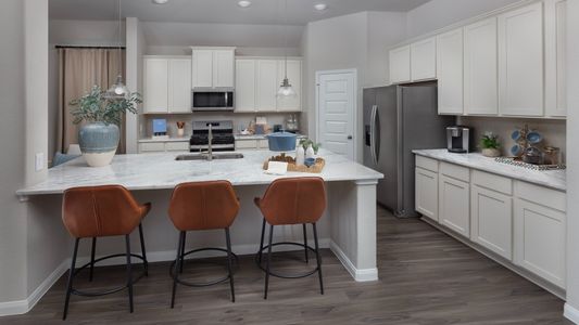 New construction Single-Family house 1984 Glacier Gorge Trl, Dayton, TX 77535 plan The Highlands - image 4