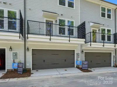 New construction Townhouse house 1425 Lithium Ln, Charlotte, NC 28211 - image