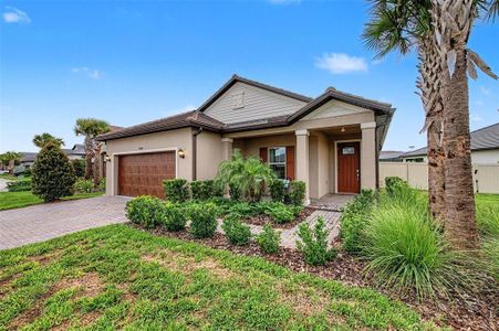 New construction Single-Family house 10460 Gable Dig Lp, San Antonio, FL 33576 - image