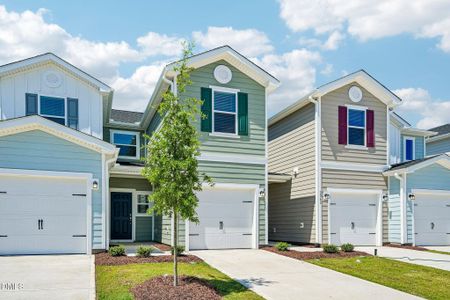 New construction Townhouse house 2044 Oakdale Dr, Durham, NC 27703 - image