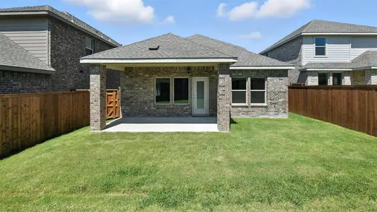New construction Single-Family house 4261 Zayan Dr, Sherman, TX 75090 plan 3220 Tanzanite - image