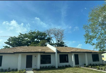 New construction Single-Family house 12181 Sw 215Th St, Miami, FL 33177 - image