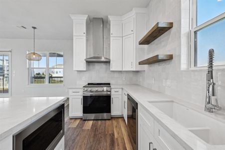 New construction Single-Family house 26930 Estuary Dr, Galveston, TX 77554 null- photo 13 13