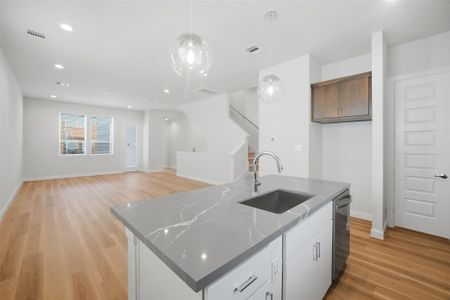 New construction Single-Family house 1811 Mills St, Houston, TX 77026 plan 9430 - image 10