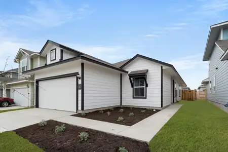 New construction Single-Family house 348 Jade St, Maxwell, TX 78656 plan Hymeadow 1514 - image