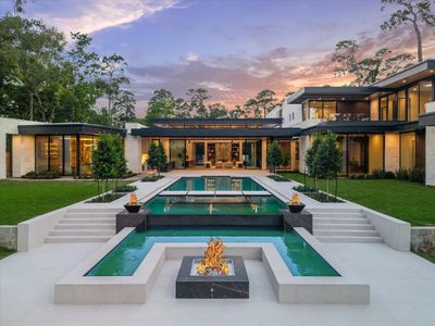 New construction Single-Family house 9010 Memorial Dr, Houston, TX 77024 null- photo 0