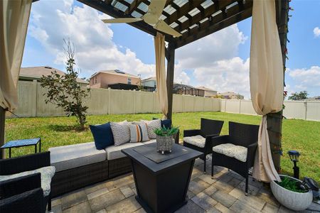 New construction Single-Family house 10826 Trailing Vine Dr, Tampa, FL 33610 null- photo 53 53
