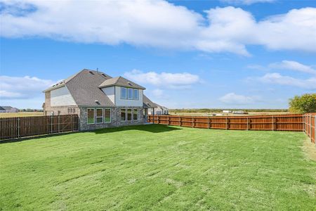 New construction Single-Family house 2264 Garnet Dr, Waxahachie, TX 75167 Premier Series - Magnolia- photo 3 3