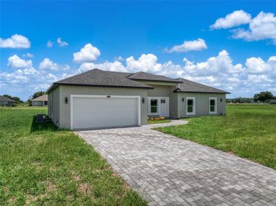 New construction Single-Family house 8732 Hampshire Dr, Sebring, FL 33876 - image