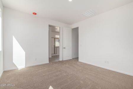 New construction Single-Family house 13231 W Ranch Gate Rd, Peoria, AZ 85383 plan Lot 153 - Plan 3513 - image 17