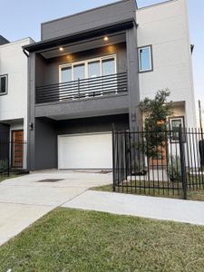 New construction Single-Family house 6844 Del Rio St, Houston, TX 77021 - image 11