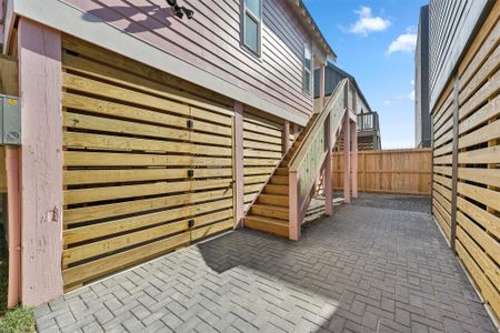 New construction Single-Family house 1112 30Th St, Galveston, TX 77550 - image