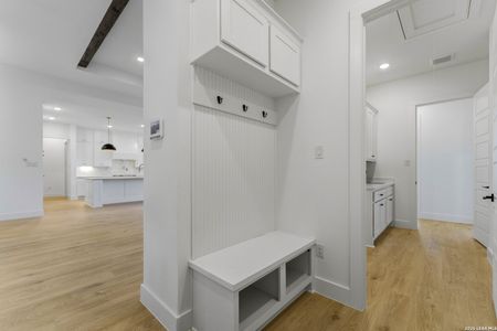 New construction Single-Family house 1552 Vintage Wy, New Braunfels, TX 78132 - image 8