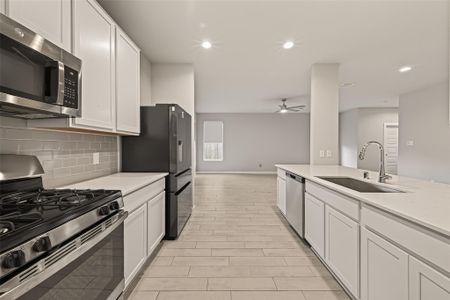 New construction Single-Family house 2922 Valeria Dr, Rosenberg, TX 77471 plan 145 - image 15